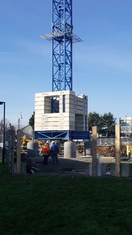 Montage de l’éblouissante RAIMONDI MRT 223 Ent. ANDRE BTP