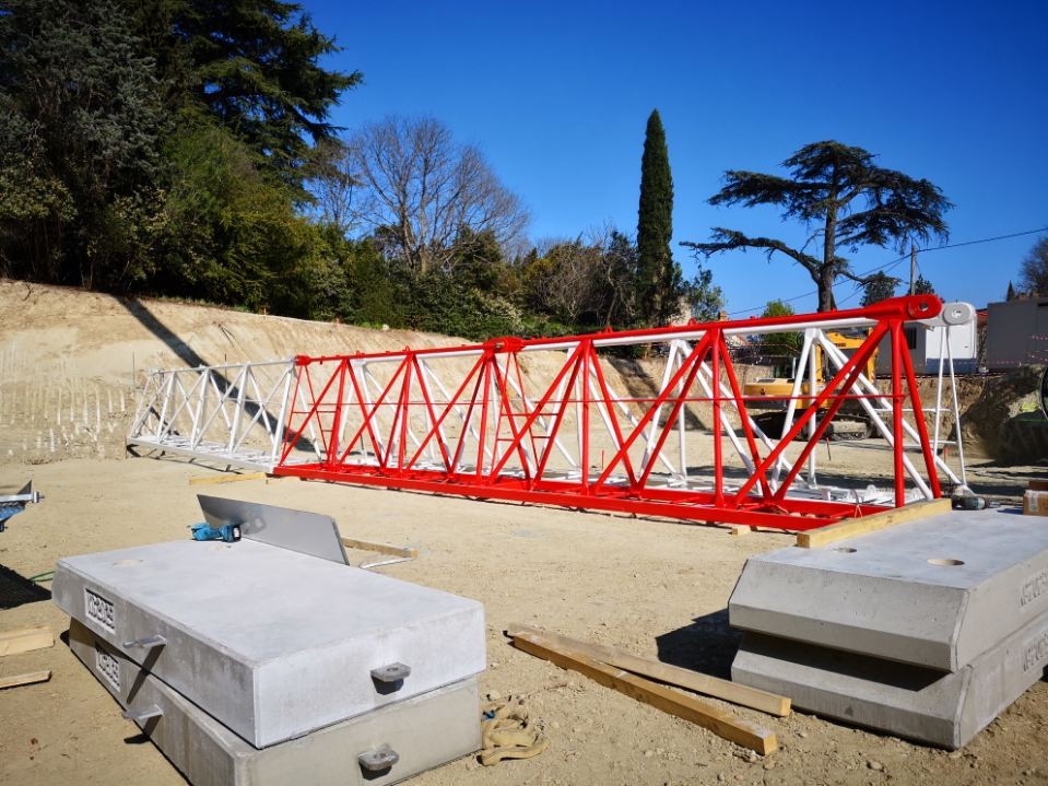 Livraison et montage  RAIMONDI MRT 159