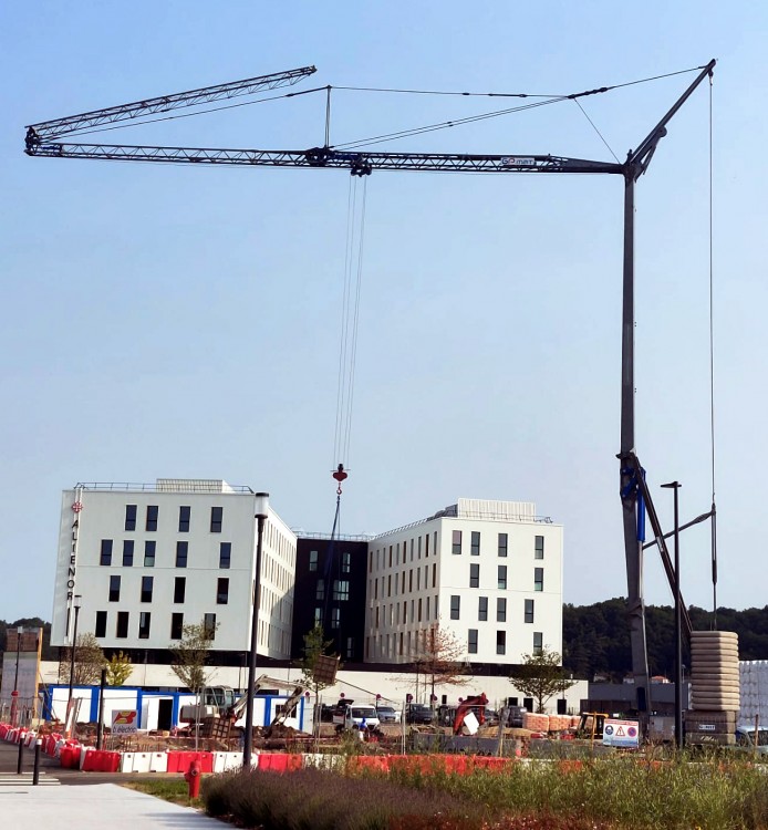 Livraison d'une belle 🏗 GP MATIC 42 d'occasion à Périgueux, une commune française du sud-ouest de la France en région Nouvelle-Aquitaine. 👌