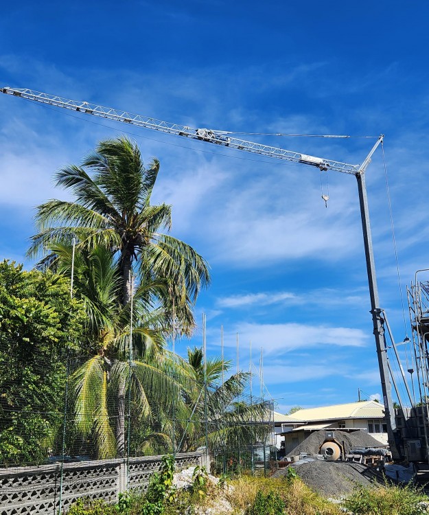 Révision terminée.... la 🏗 GPMatic 20 située sur l'atoll de Manihi est opérationnelle pour terminer ce beau chantier .