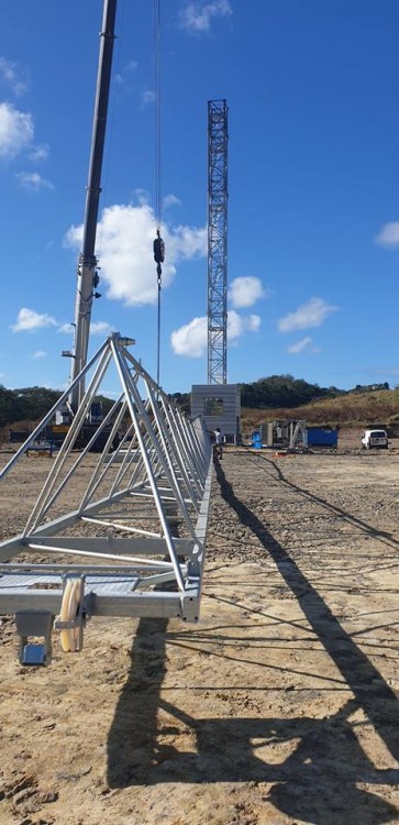 Montage RAIMONDI MRT 234  à Rivière-Salée commune française, située dans le département d'Outre-Mer de la Martinique. 