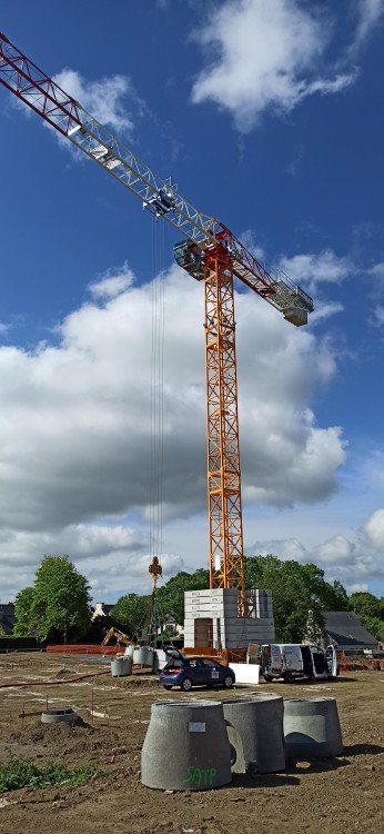 Un petit tour sur le montage de la🏗 RAIMONDI  MRT 234 de notre fidèle partenaire▶️Ent SLMT