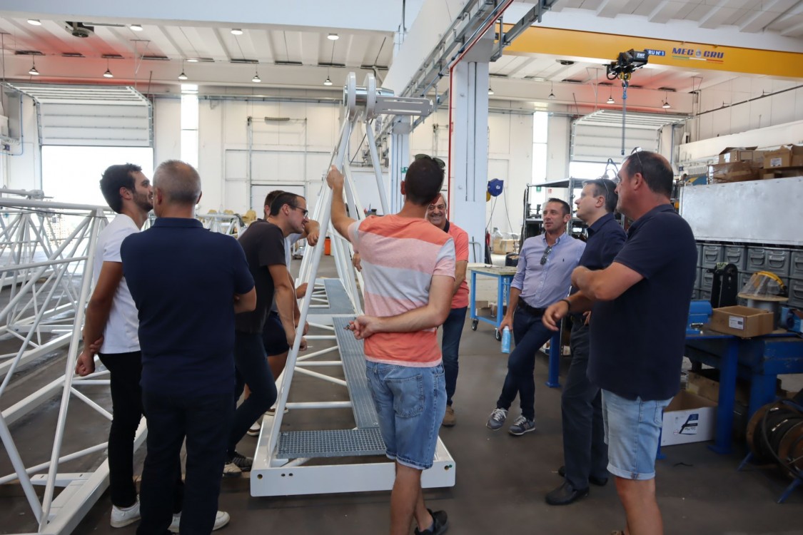 ➡️Présentation de la toute nouvelle gamme de 🏗 Grues à tour RAIMONDI, 👇 👉la 