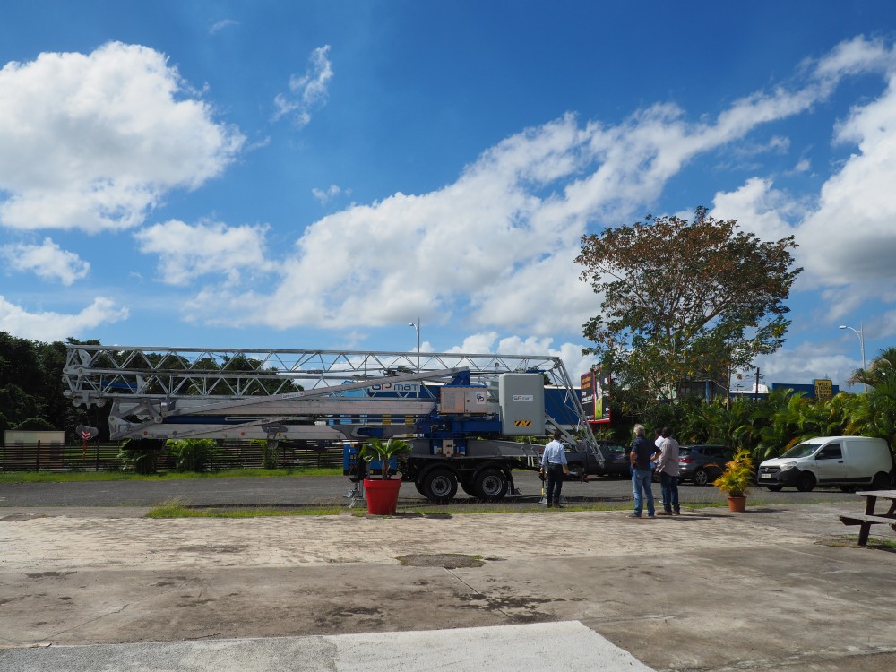 Exposition de la belle GP MATIC 31 FAST en Guadeloupe 