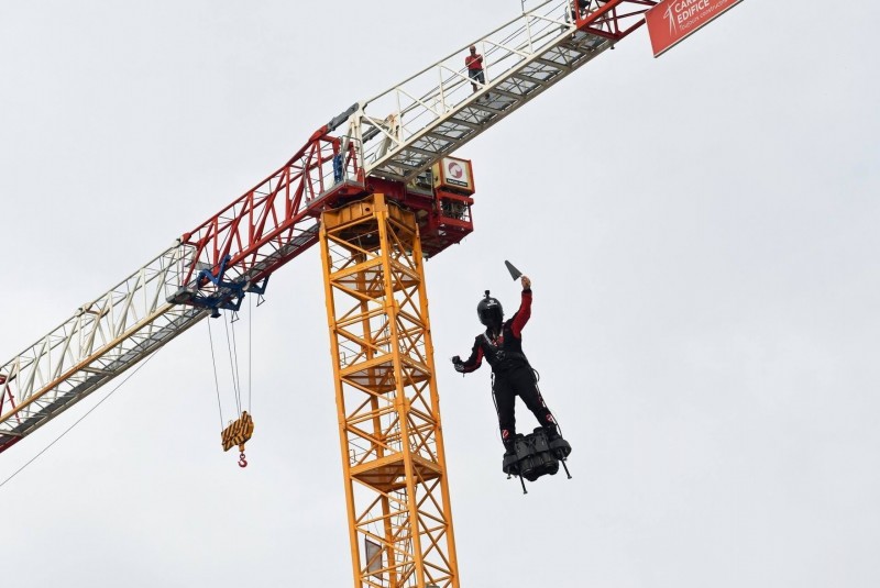 Grue A Tour Gp Mat Raimondi